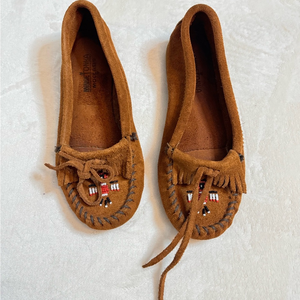 Minnetonka Tan Suede Moccasins